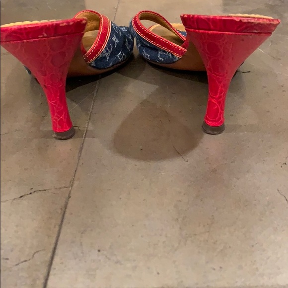 Louis Vuitton denim and alligator sandals - Picture 4 of 7